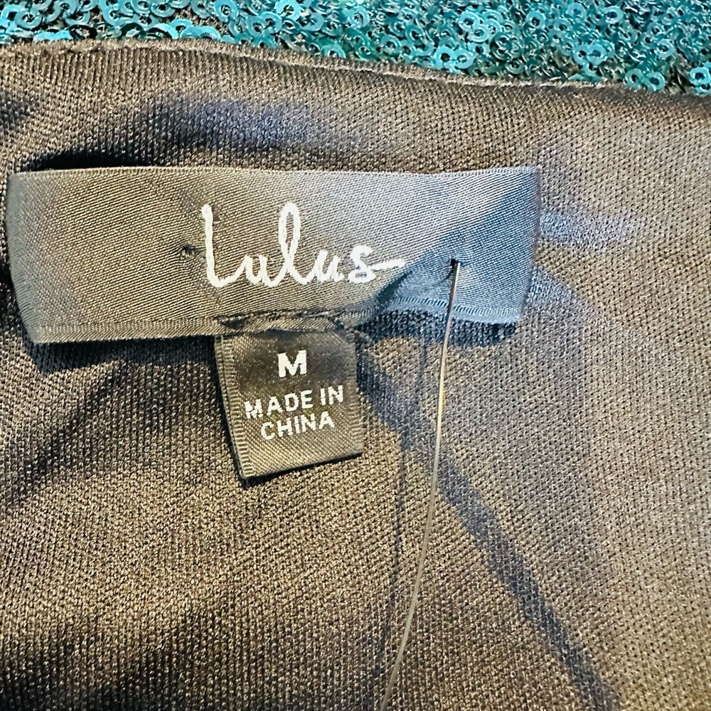 Lulu's Casmar Dark Green Square Neckline Sequin Mini Dress Size Medium NEW - Picture 8 of 9
